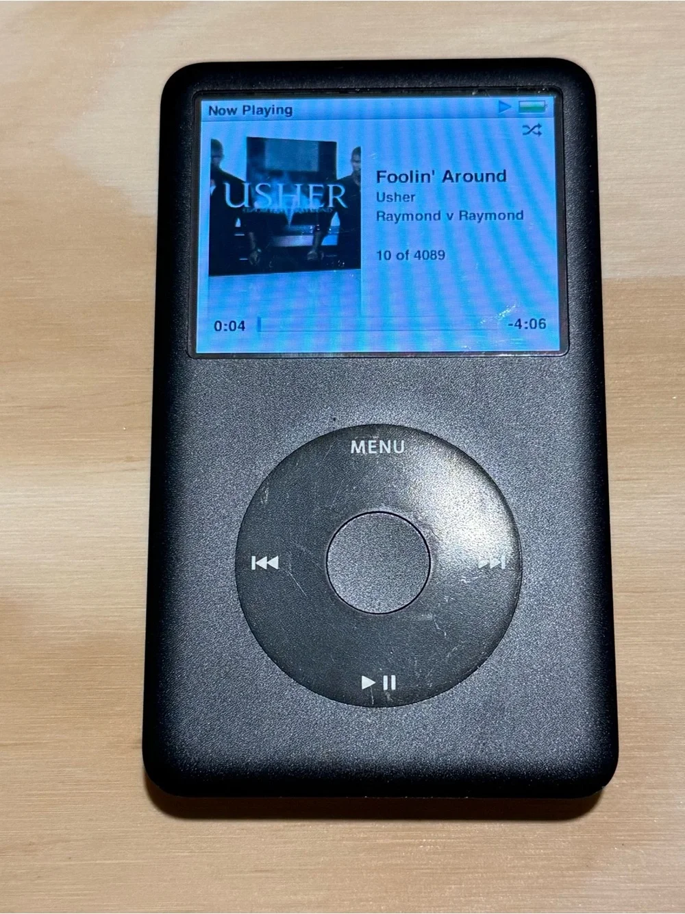 iPod Model:A1238 6thGEN 80GB Blk Tested Bad Battery 30m-1HR w/4089Song-Charg!!